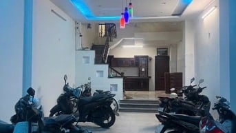 BÁN NHÀ NGHỈ 3T MT DƯƠNG VĂN NGA-SƠN TRÀ ĐANG KHAI THÁC DÒNG TI.ỀN TỐT