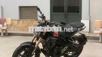 Honda CB150R màu Đen