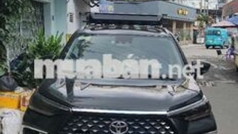 Toyota Veloz Cross Đen