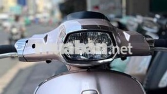 Piaggio Vespa 2020 Hồng Porsche
