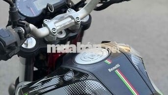 Benelli TNT125 moto mini