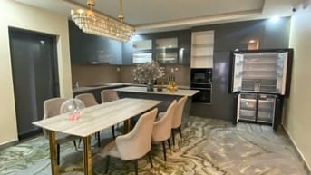 Ami bán căn góc Cc243NTH đối diện Botanic Tower lầu cao view đẹp SHCC 