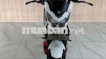 Suzuki Satria F150 màu Trắng