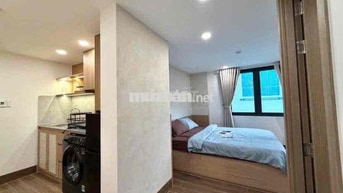 Chính Chủ Cho Thuê Căn Hộ 1PN Tách Bếp Cửa Sổ Thoáng Ngay Trung tâm Q3