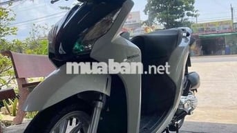 Honda Vision 2018 màu Trắng