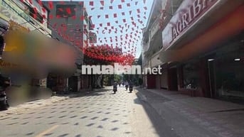 CHỈ NHỈNH 13 TỶ- ĐỐNG ĐA- 6 TẦNG NHÀ CỰC ĐẸP- DÂN XÂY- GẦN PHỐ- Ô TÔ