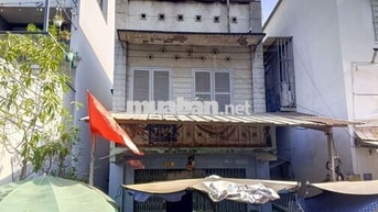 Bán nhà mt đường Lê Quang Sung Q6