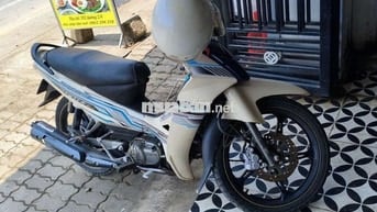 Yamaha Sirius Thể thao màu Kem