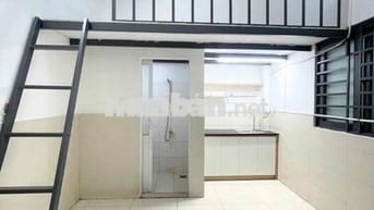 PHÒNG CÓ GÁC CAO 1m7 SẴN MÁY LẠNH CAM KẾT Y HÌNH ĐÚNG GIÁ ĐĂNG