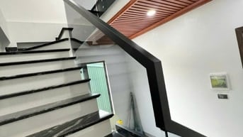 Bán nhà mặt phố cổ trung tâm Hà Đông,  5 tầng, mt 5m nội thất xịn.