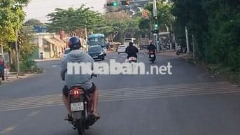 Đât nền  Long Khánh  có nhà  xây sẵn cần ra  gấp