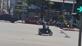 CHO THUÊ CỬA HÀNG RIÊNG BIỆT MẶT PHỐ XÃ ĐÀN DT: 95M2 MT:5M