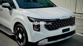 T5 CARNIVAL LUXURY 2025 mới 100% giảm thẳng 104tr