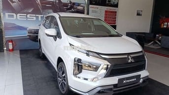 Mitsubishi Xpander Premium Trắng