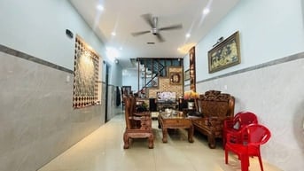 NGUYỄN CỬU VÂN BÌNH THẠNH -50m2 -1T1L -Giá 4tỷ2 TL -SHR -