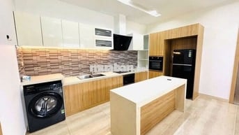 CĂN HỘ 2PN 2WC 100M2 CAO CẤP VIEW BIỂN FULL NỘI THẤT CAO CẤP