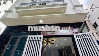 NHÀ ĐƠN LẬP KIM CHUNG Ô TÔ ĐỖ CỬA