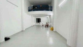 🇻🇳 Cho thuê nhà 3 tầng đường : Trần Quốc Toản , Hải Châu - 38 Triệu