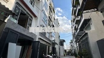 SIÊU PHẨM  5 TẦNG – THANG MÁY CAO CẤP – HẺM 10M – GẦN BỆNH VIỆN Q12