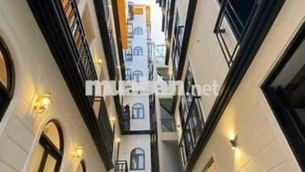 Duplex giá hạt dẻ ngay trung tâm quận 1