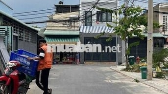 Nhà phố 4 tầng đường thông Thạnh Xuân Q12