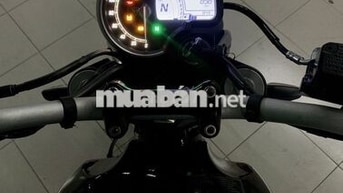 Triumph Speed 400 màu Đen