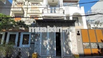 Cho thuê nhà dài hạn  ngang 4,5 dài 20 m trệt lửng 3 lầu Giá 20 tr / t