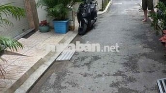 Ngay khu VIP Phan Xích Long Phú Nhuận sát mặt tiền khu nhà cao tầng