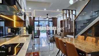 Bán nhà 3 tầng mặt tiền Diệp Minh Châu - Hòa Xuân, Cẩm Lệ