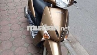 Honda Lead màu Vàng đồng