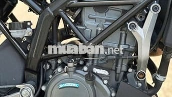 KTM Duke 200 màu Xám