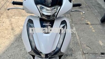 🔴🔴  SH 125 CBS Trắng đen 2018 xe đẹp bao sang tên