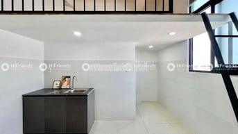 DUPLEX SẲN NỘI THẤT CỬA SỔ TRỜI NGAY ĐẦM SEN THUẬN TIỆN