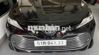 Toyota Camry 2021 2.5Q Đen 38km