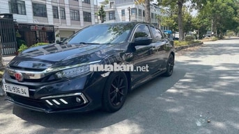 Honda Civic 2020 Xanh đen 10 vạn 1.8
