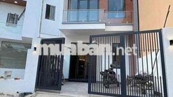 CHỦ GIẢM MẠNH 550 TRIỆU CẦN BÁN GẤP NHÀ GẦN TRƯỜNG HỌC