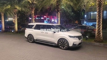 Kia Carnival 2023 Signature 2.2D 75000 km