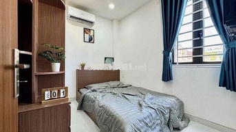 Căn hộ 2 Phòng ngủ Full nội thất ngay Phan Xích Long