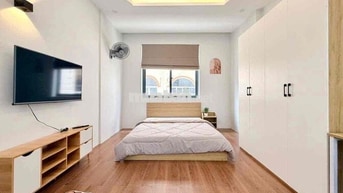 Căn Hộ 40m2 siêu rộng gần Ngã Tư Hàng Xanh, Metro Tân Cảng, New 100%