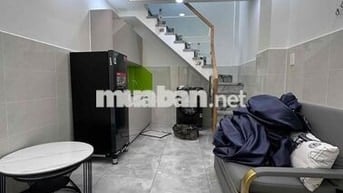 🏡 CHO THUÊ  NHÀ MỚI – 2 TẦNG – XÓM CHIẾU Q4