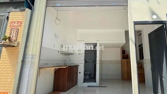 CHO THUÊ KIOT/MẶT BẰNG NGAY LÝ THÁNH TÔNG - MÁY LẠNH, PN RIÊNG BIỆT