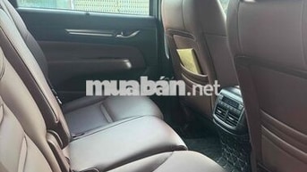 Mazda CX-8 vàng cát Do: 1500km  7 chỗ,