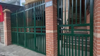 Cho người Việt nam, nước ngoài  thuê nhag 4 tầng mặt đường 23B 