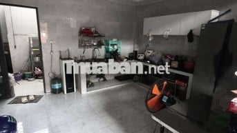 Cần bán nhà mặt tiền Miếu Bình Đông