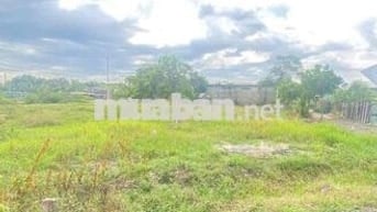 bán đất 5x20 nở hậu đường 6m thông gần trường học