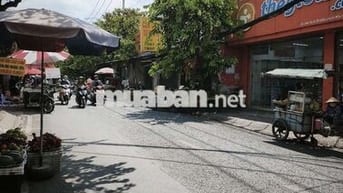 CHỢ CÂY ME mặt tiền chính Thái thị Giữ 