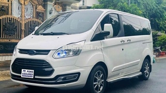 Ford Tourneo Titanium 2019 màu trắng 50.000km