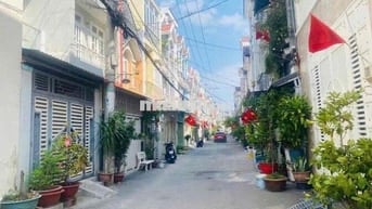 🇻🇳🇻🇳🇻🇳NHÀ NGUYÊN CĂN CÓ NỘI THẤT 2PN 2WC NHÀ BÈ