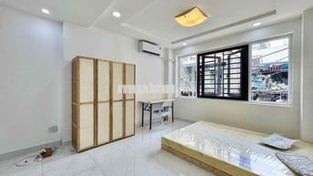 CHO THUÊ CĂN HỘ SIÊU RỘNG CỬA SỔ LỚN MÁY GIẶT RIÊNG NGAY CHỢ BÀ CHIỂU
