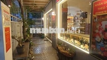 Chuyển về nhà mới cần bán căn hộ